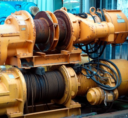 Electric Winch vs Hidrolik Winch