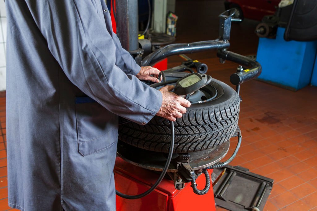 fungsi ban forklift