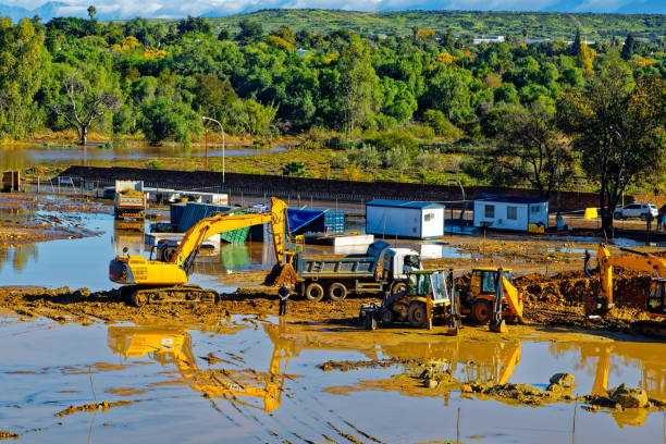 Peran Penting Alat Berat Dalam Mengatasi Banjir