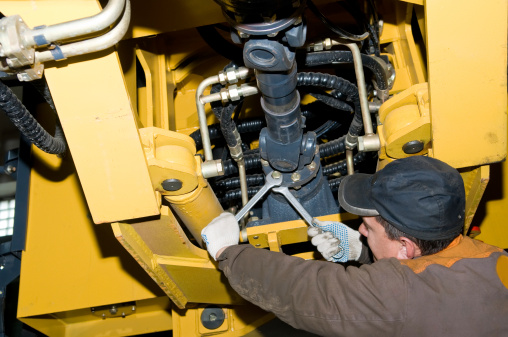 Penyebab Kerusakan Komponen Hydraulic