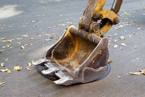 Penyebab kerusakan komponen excavator