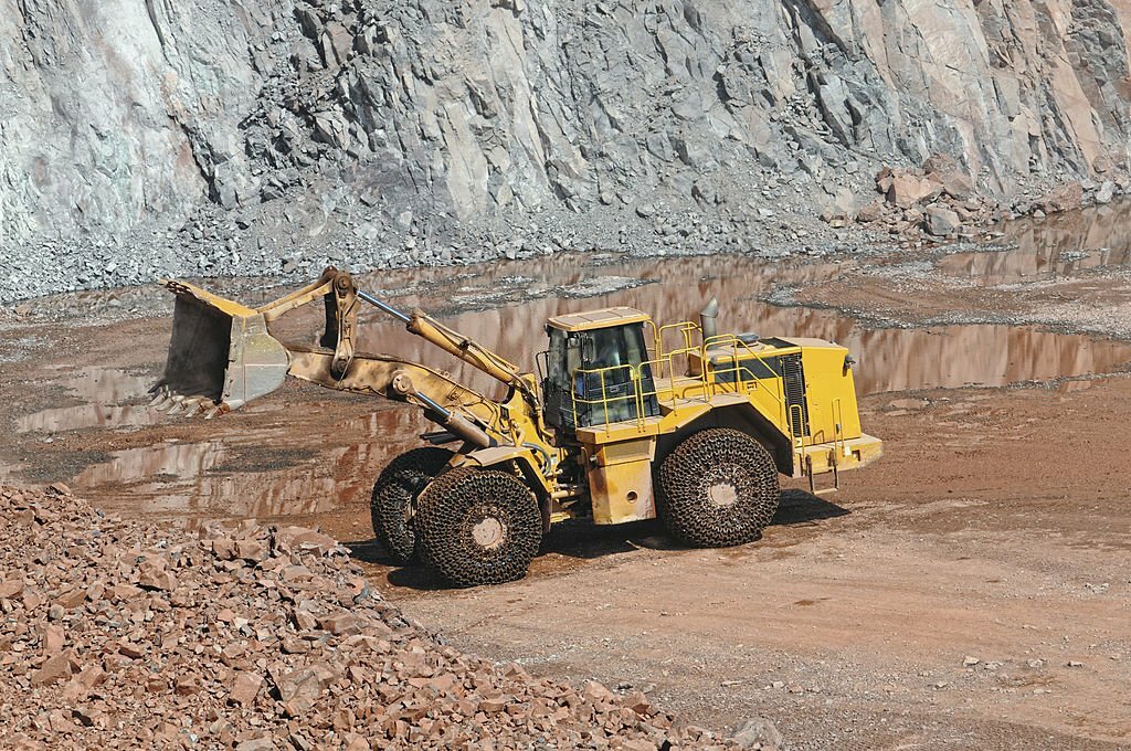 komponen wheel loader