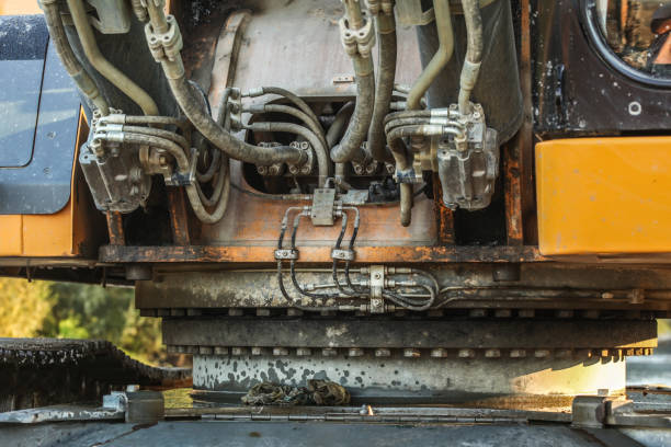overhaul mesin excavator