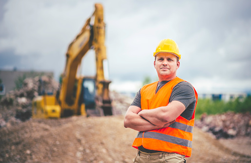 teknik memanipulasi tanah dengan excavator